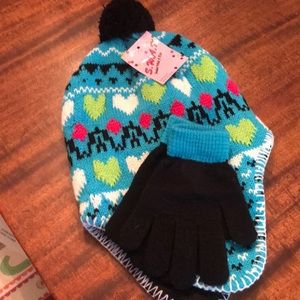Girl’s hat & glove set NWT